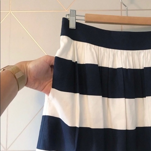 Banana Republic Linen Blend Skirt - Picture 3 of 6